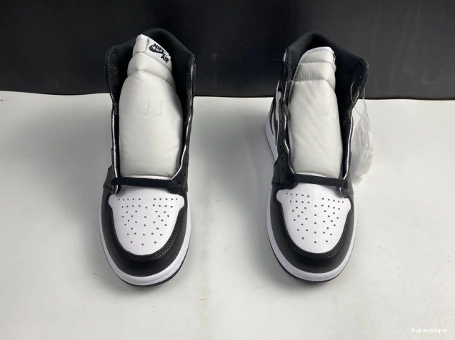 HYPE 555088-010 Air Black White Retro Jordan (2014) 1 0809